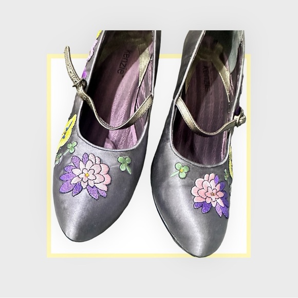 Funky Embellished Gray Satin Boho Charm  Wedges 8.5 - Picture 3 of 15